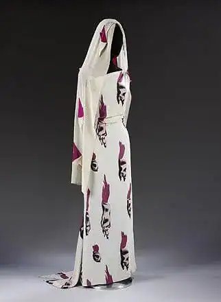 El vestido lágrimas (Tears Dress, 1938): Diseñado para la colección Circus de Elsa Schiaparelli.